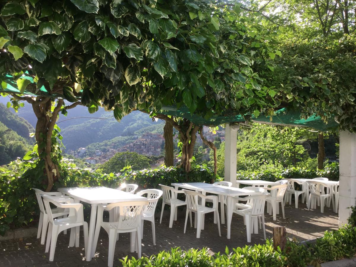 Hotel Ristorante Tipico Terme Pigna Buitenkant foto